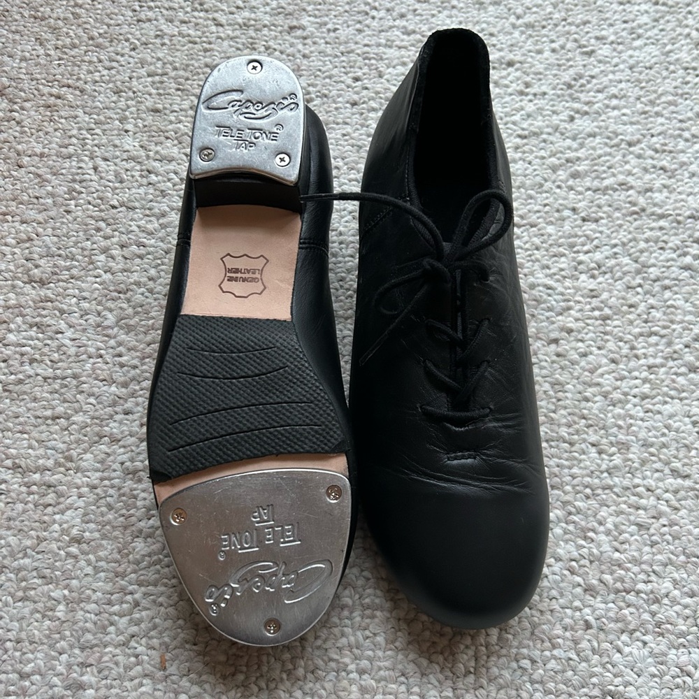 Capezio Black Athletic Shoes Split Sole Lace-Up